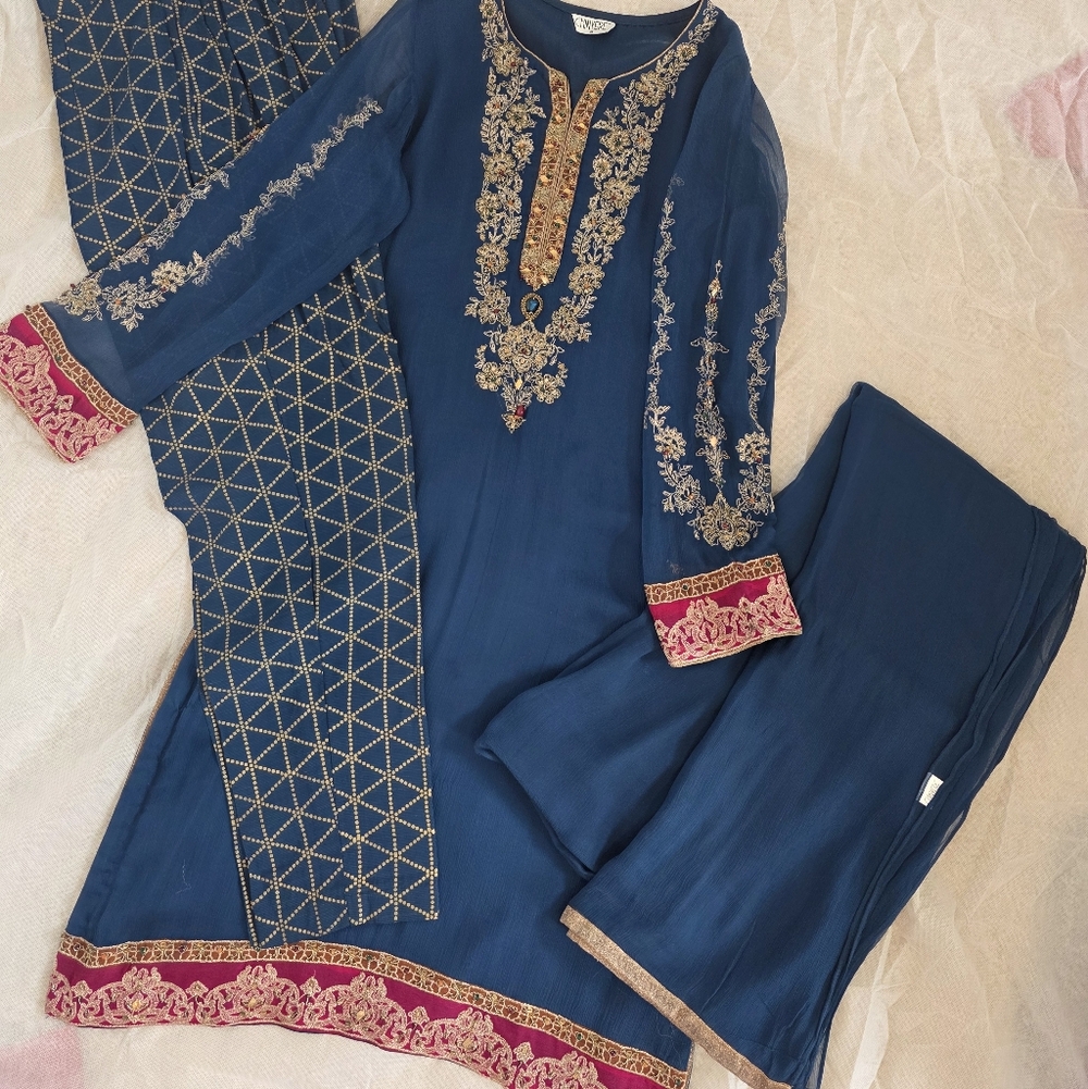 Chinyere - Blue Embroidered Chiffon Dress - Festive Wear - Shalwar Kurta/Kameez - Picture 5 of 5